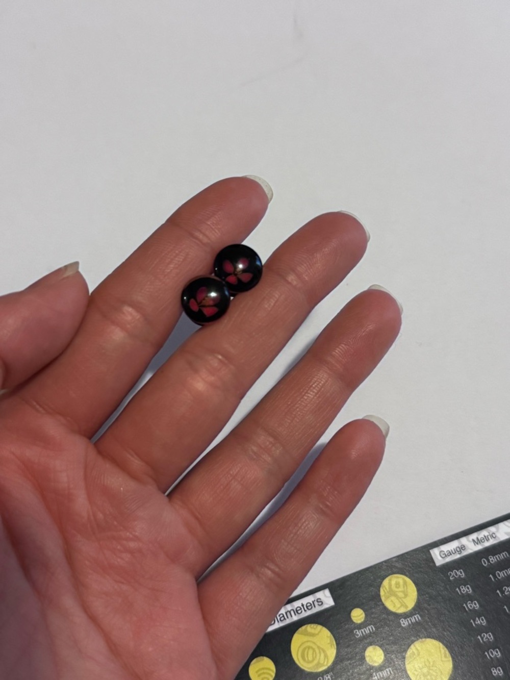 Black and Red Floral 8mm gauge Earrings - Women Jewelry